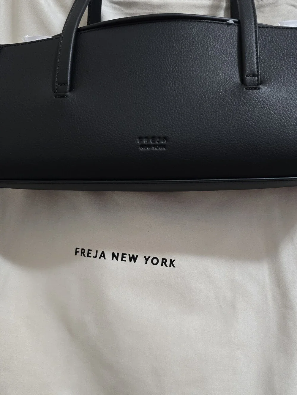 Freja New York Carolina Bag Black